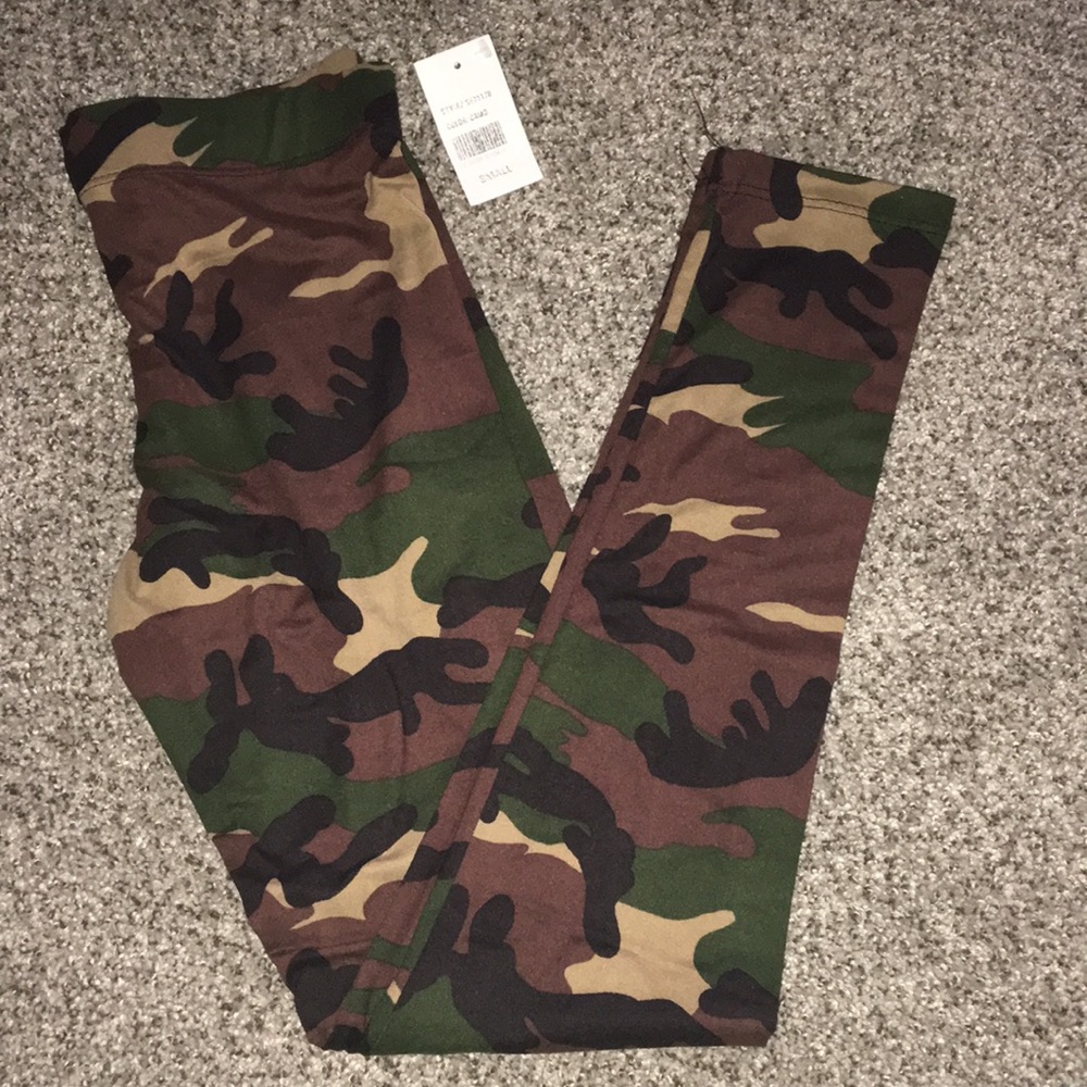 Camo leggings